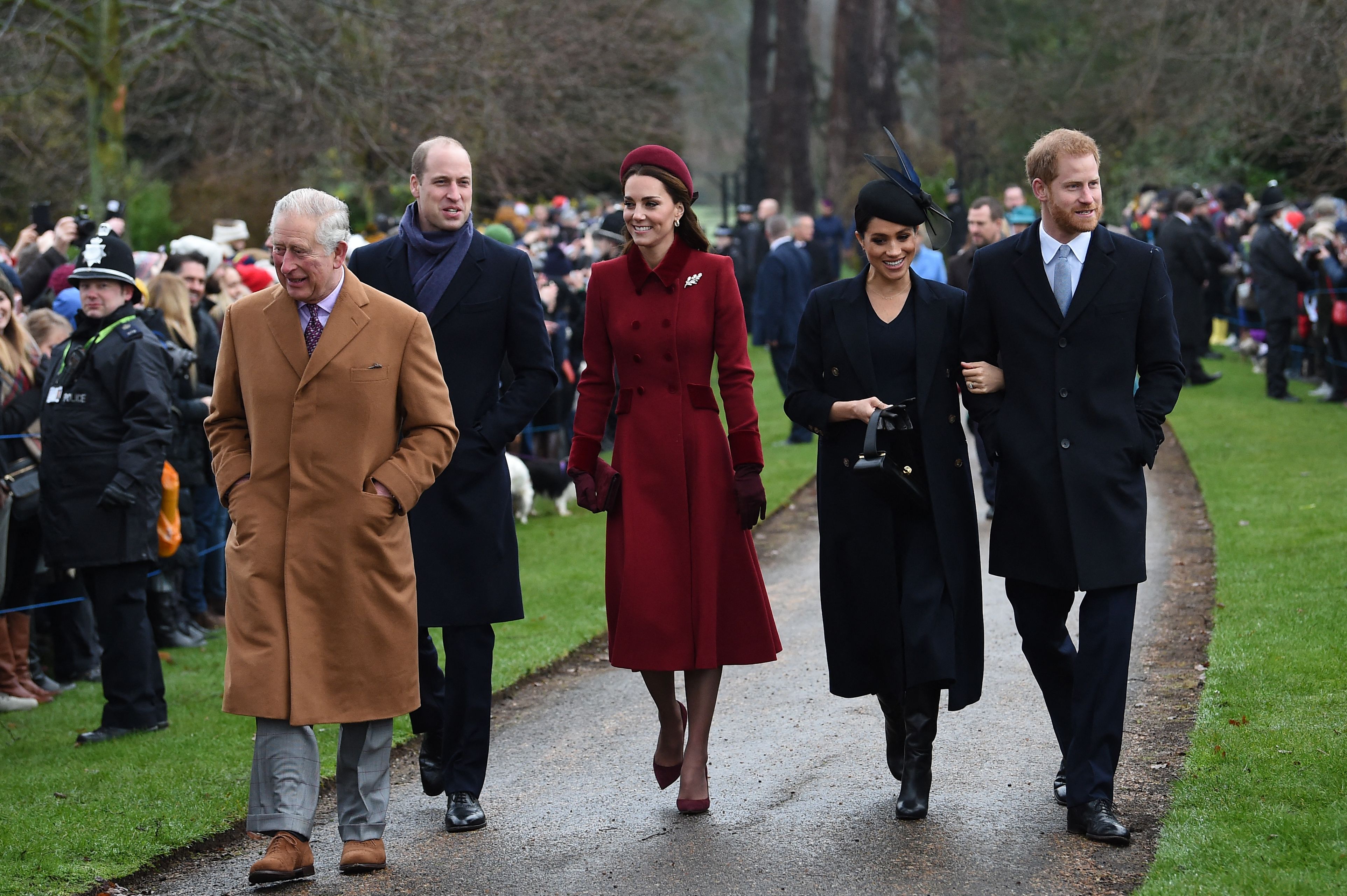 Les membres de la famille royale présents le jour de Noël 2018 fréquentent l'église de Sandringham.