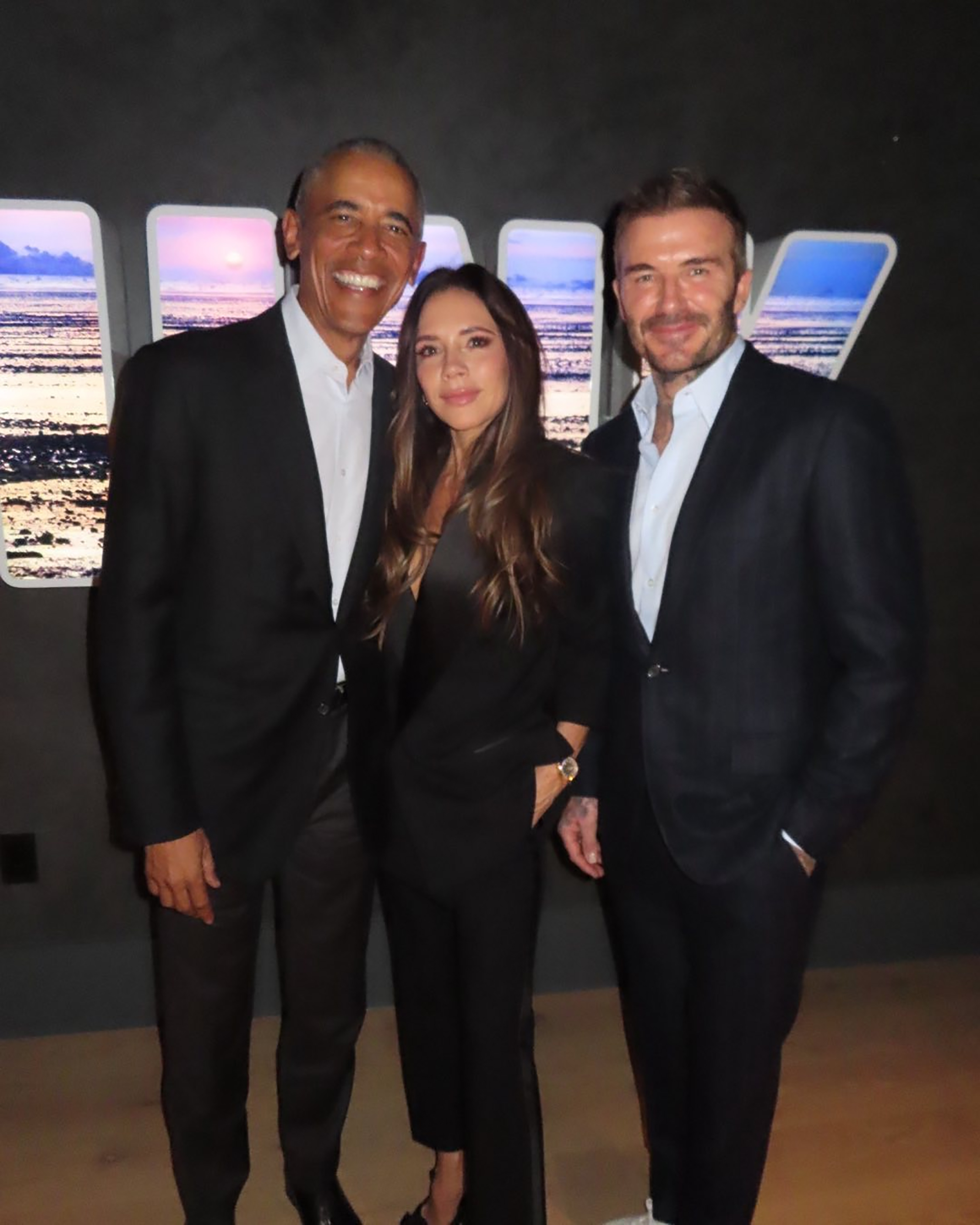 David et Victoria Beckham soutiennent la Fondation Obama de Barack Obama plus tôt ce mois-ci aux États-Unis.