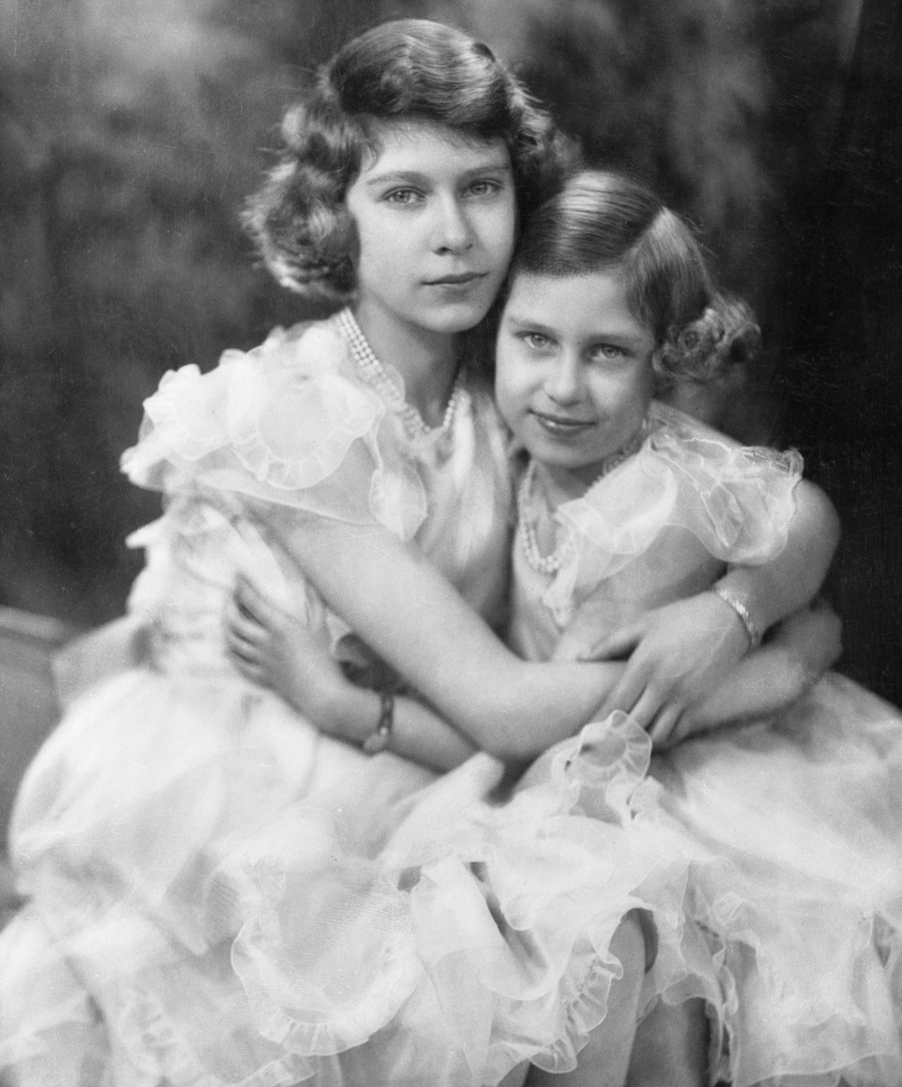 Margaret, pictured with big sister Elizabeth in a 1940 portrait, was just 15 when she underwent surgery for appendicitis at Buckingham Palace
