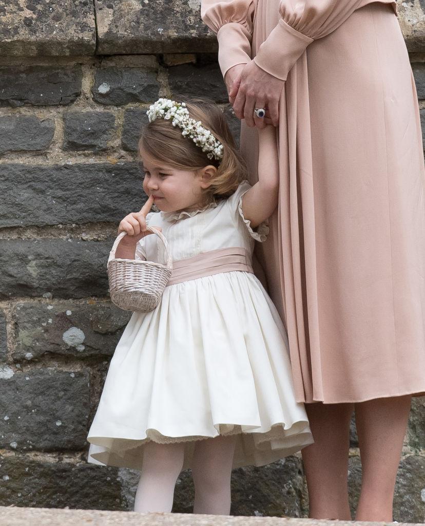   Depuis son enfance, les robes de la princesse Charlotte ont été adorées par beaucoup