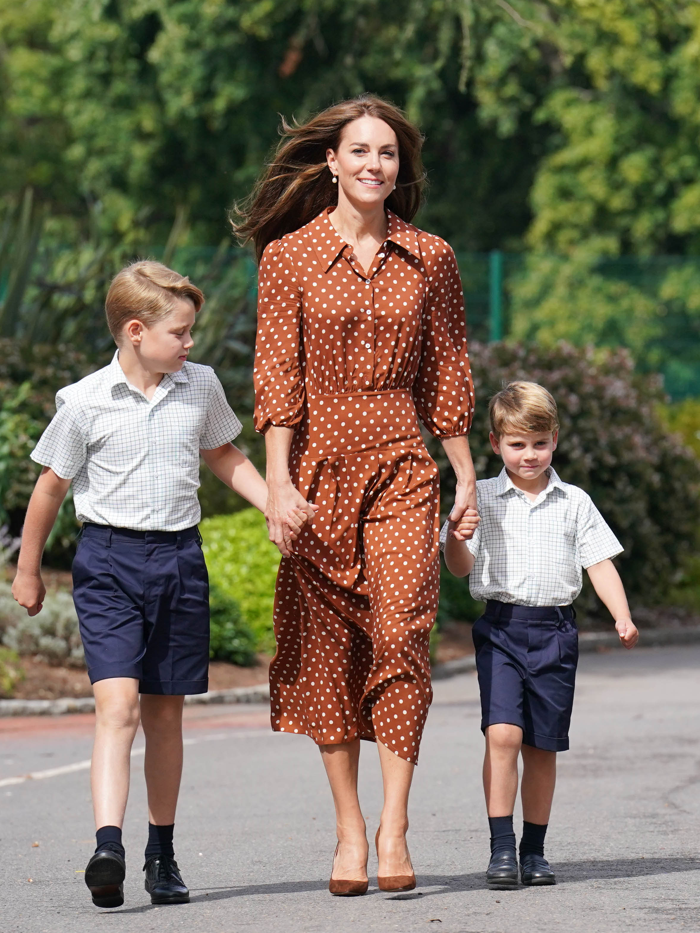 Kate Middleton et le prince William se seraient « disputés pendant des années » au sujet de l'envoi de leur fils George à Eton à 13 ans